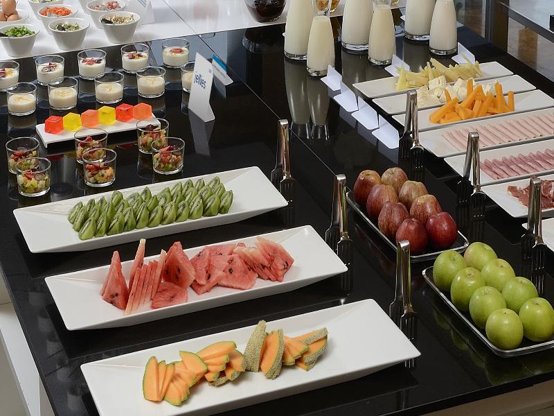 Nh La Spezia Hotel Екстериор снимка