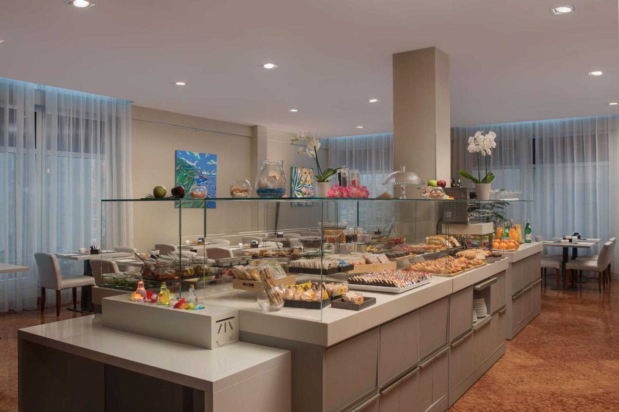 Nh La Spezia Hotel Екстериор снимка