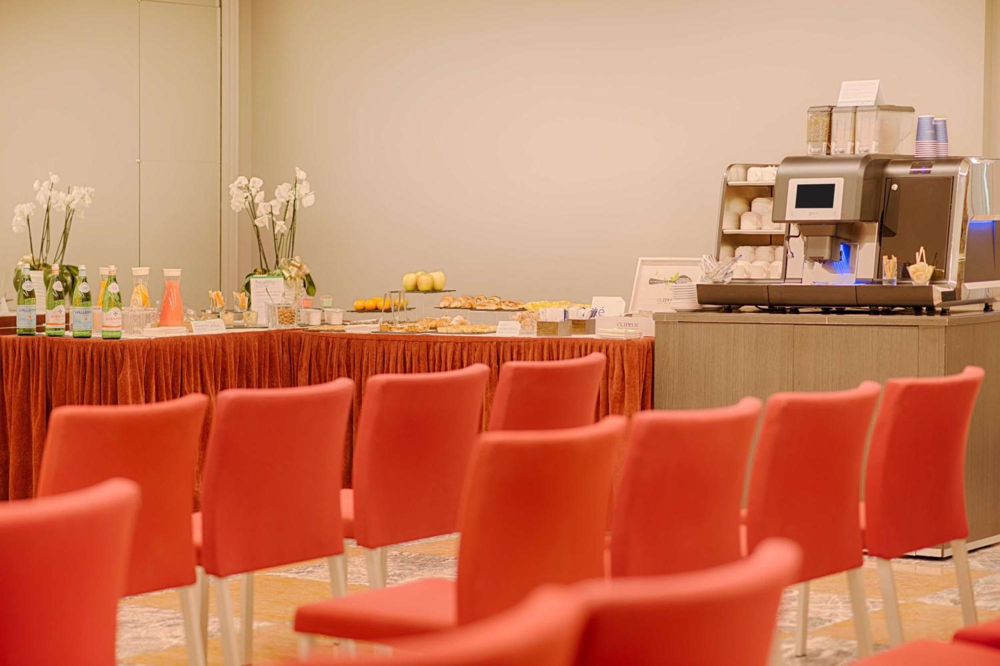 Nh La Spezia Hotel Екстериор снимка