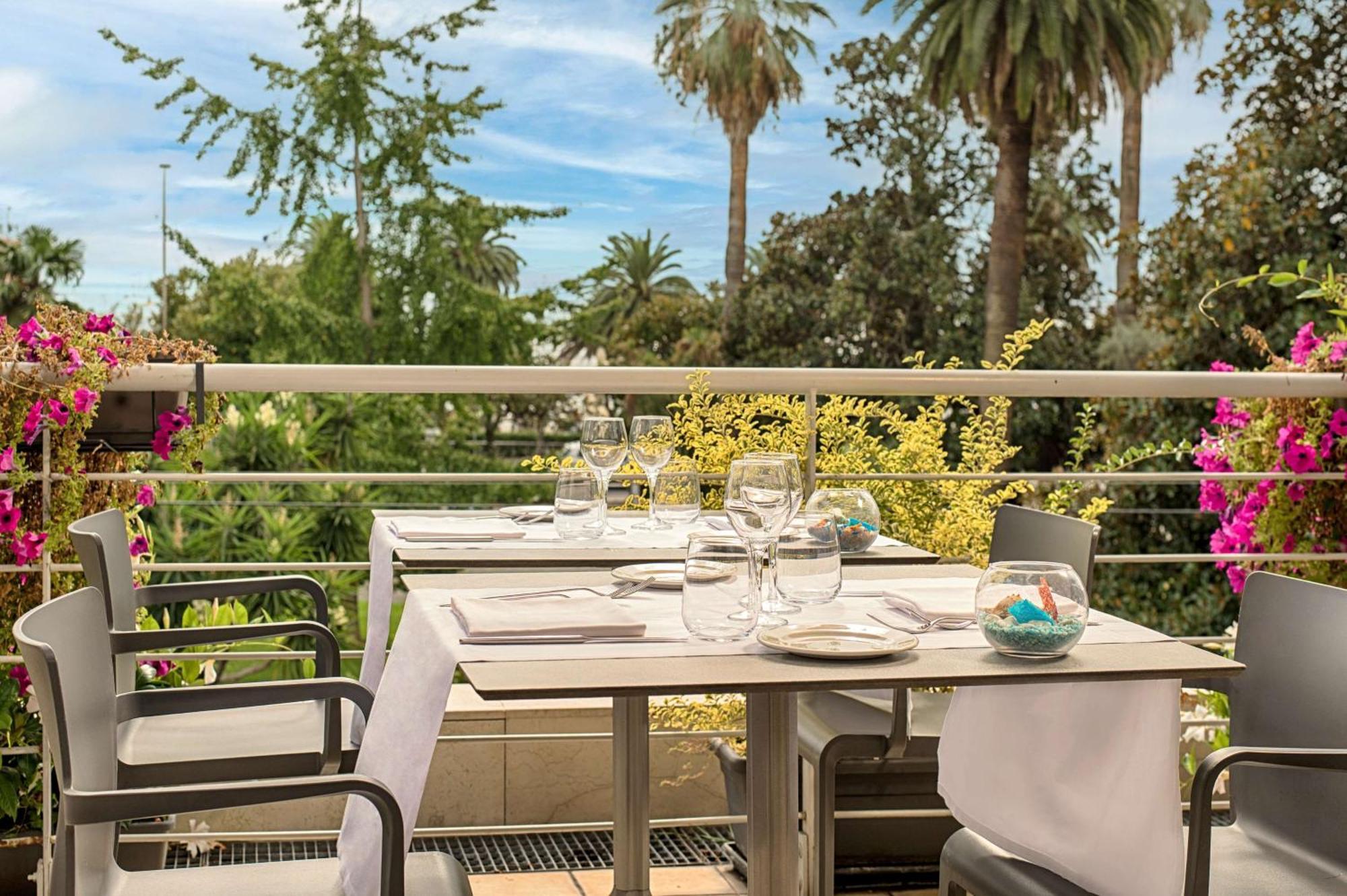 Nh La Spezia Hotel Екстериор снимка
