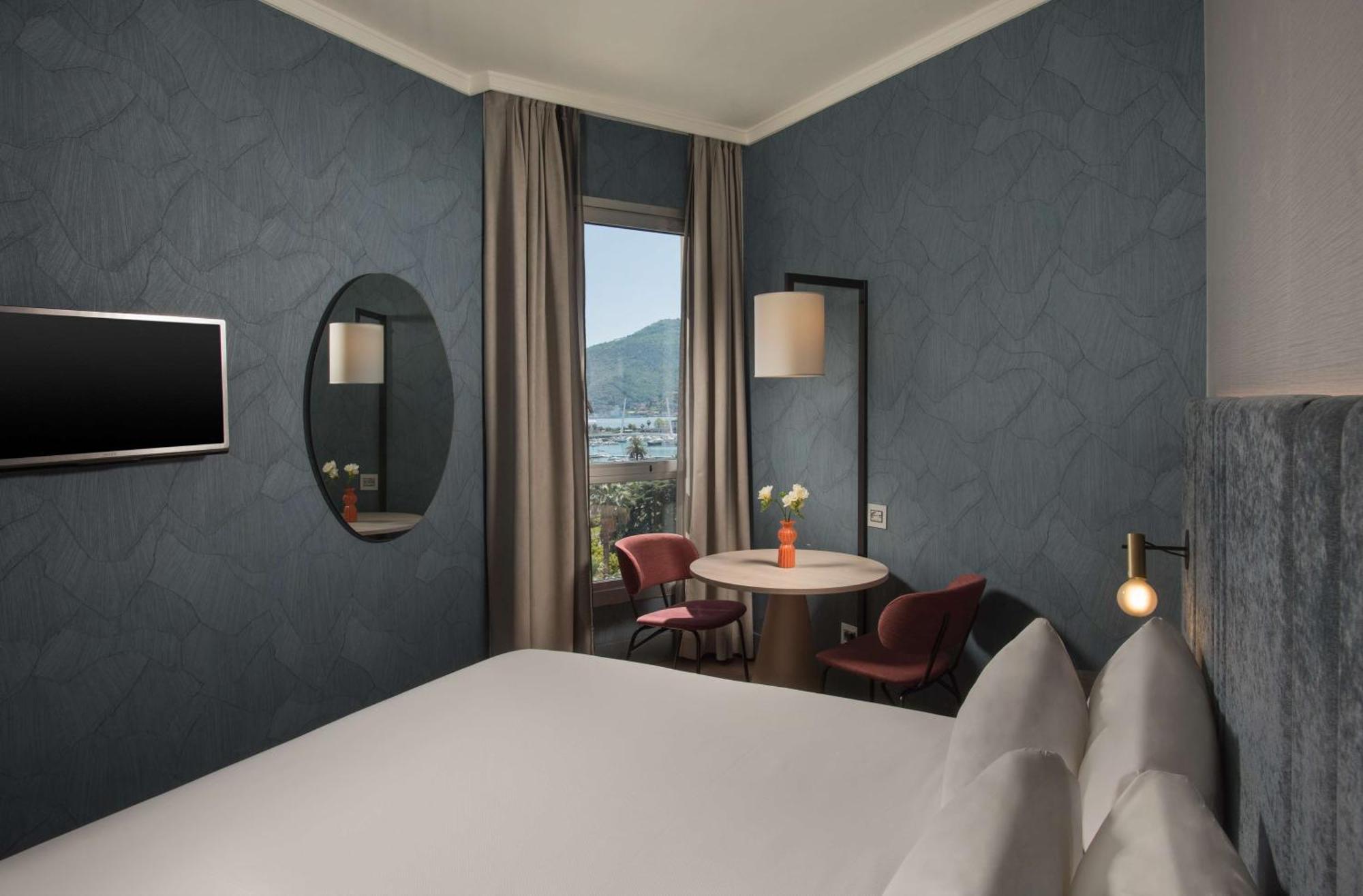 Nh La Spezia Hotel Екстериор снимка