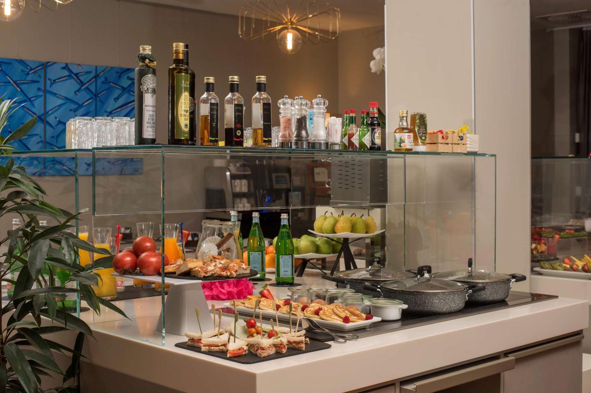 Nh La Spezia Hotel Екстериор снимка