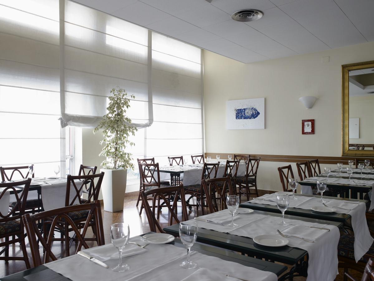 Nh La Spezia Hotel Ресторант снимка